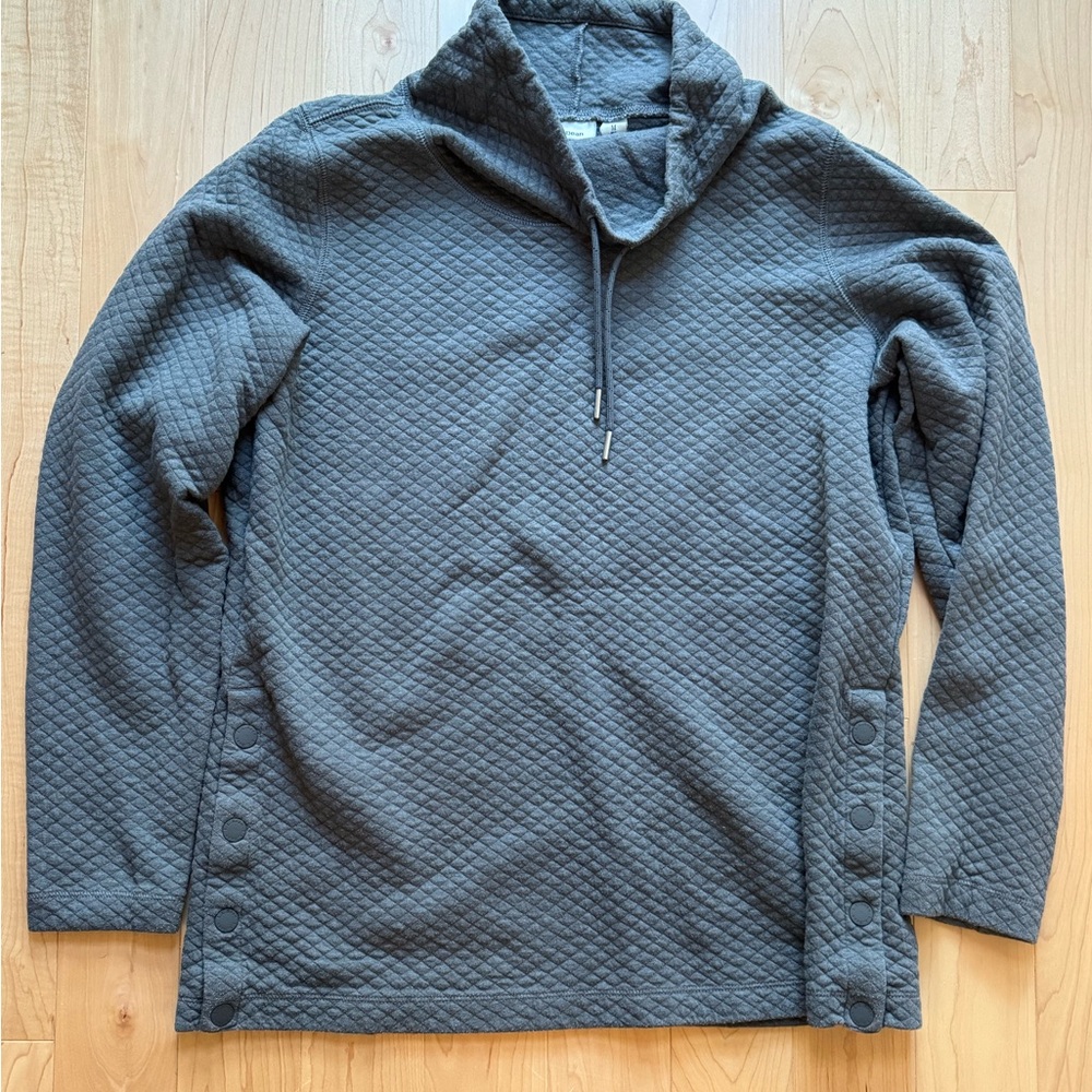 LL Bean Gray Quilted Pullover Sweatshirt size M